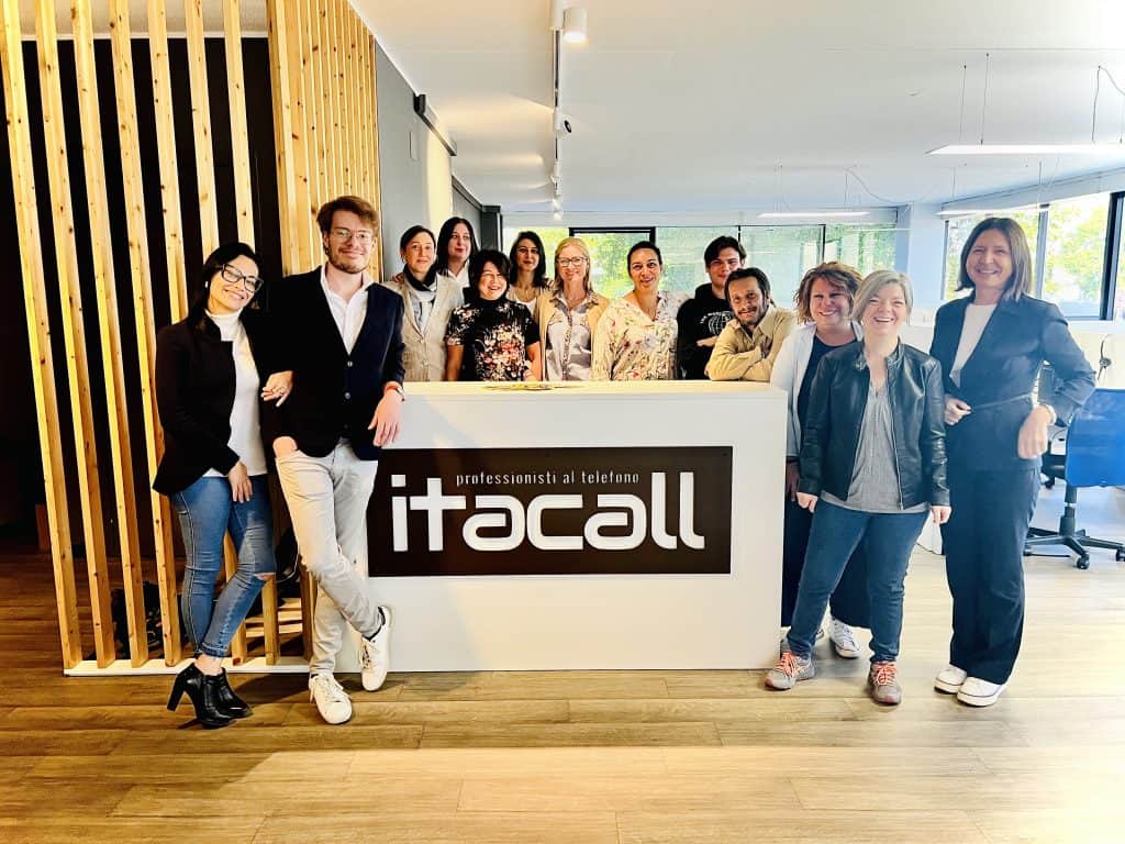 Lavorare in team - il team di Itacall Group di Assago